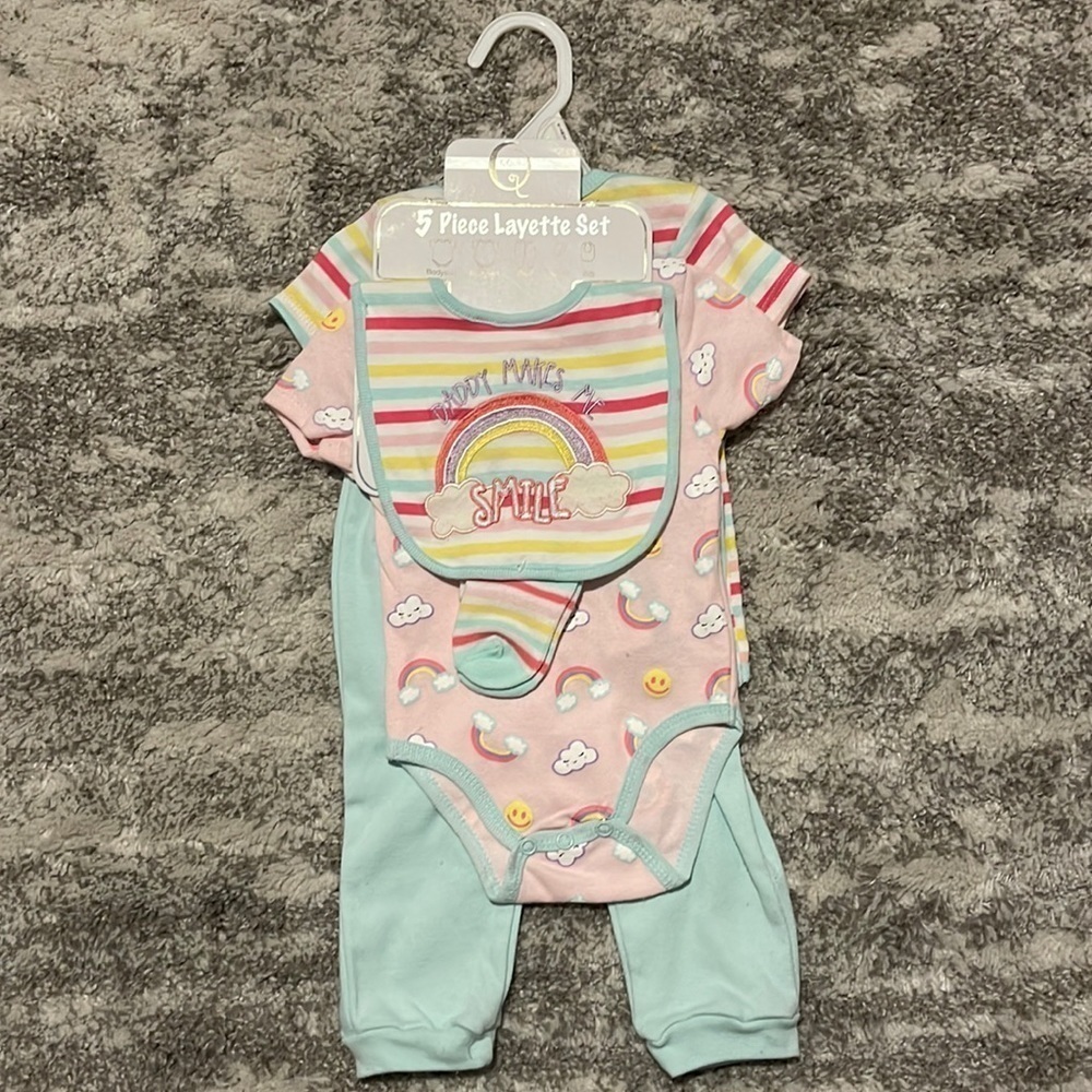 Quiltex Layette Girls Onesies Set l SIZE 6-9 Months